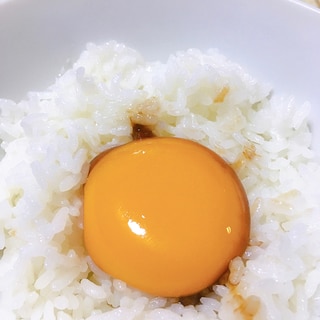 最高TKG☆卵黄のゴマ醤油漬け